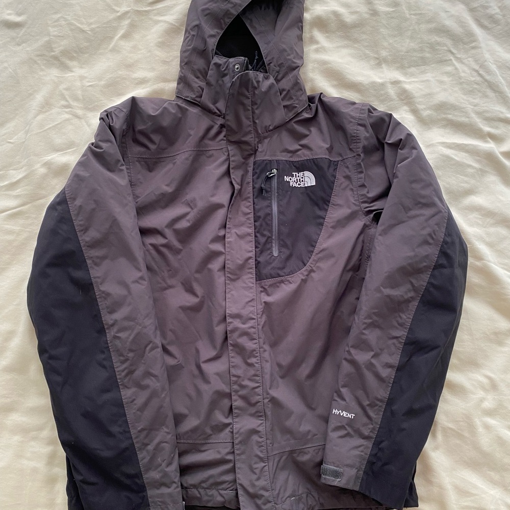 The North Face Men's Triclimate Gray 3 in 1 Jacket size S